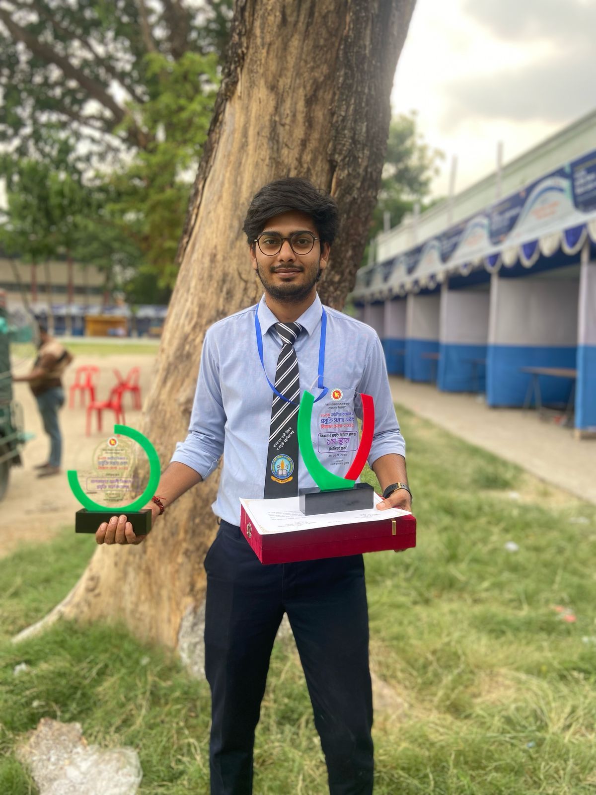 Chandan Chakrobortty � 1st Place National Science and Technology Week Champion
